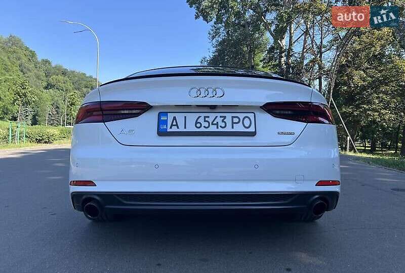 Купе Audi A5 2018 в Киеве