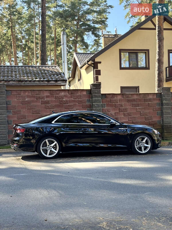 Купе Audi A5 2018 в Киеве