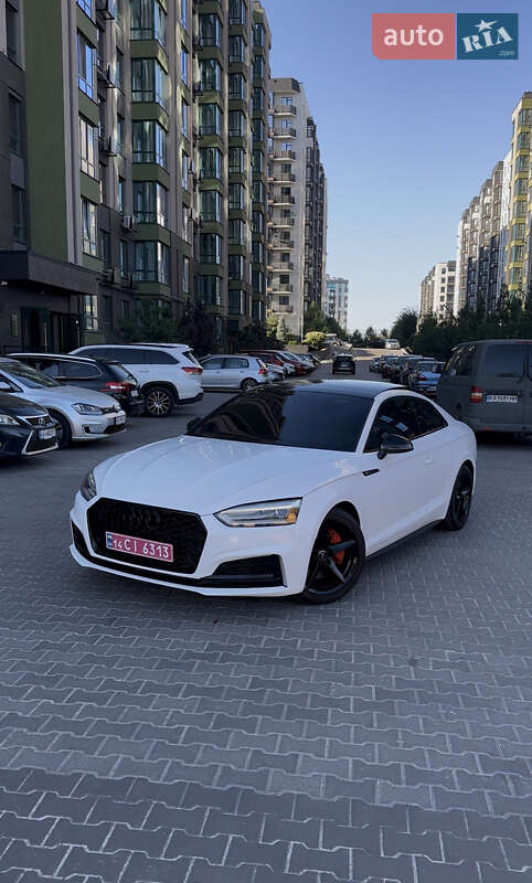 Купе Audi A5 2017 в Киеве