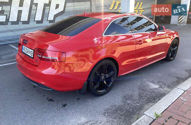 Купе Audi A5 2011 в 