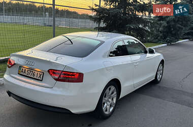 Купе Audi A5 2010 в 