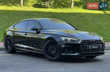 Купе Audi A5 2018 в Киеве
