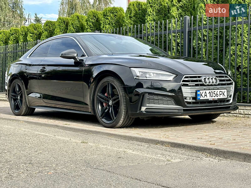 Купе Audi A5 2018 в Киеве