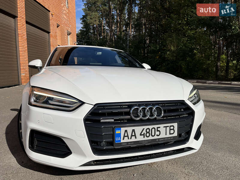 Купе Audi A5 2017 в Киеве