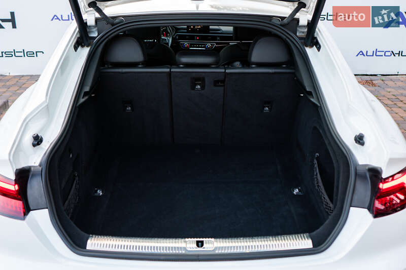 Купе Audi A5 2019 в Киеве фото 17 Купе Audi A5 2019 в Киеве