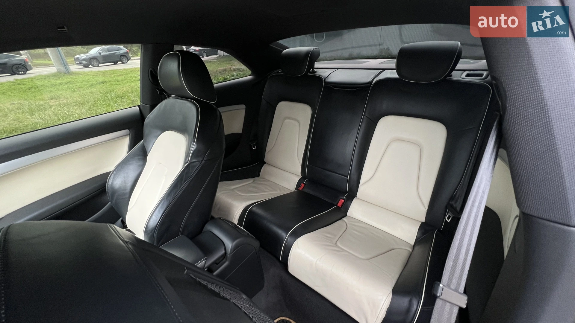 2010 Audi A5 - мініатюра 12
