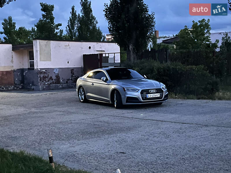 Купе Audi A5 2017 в Киеве фото 6 Купе Audi A5 2017 в Киеве