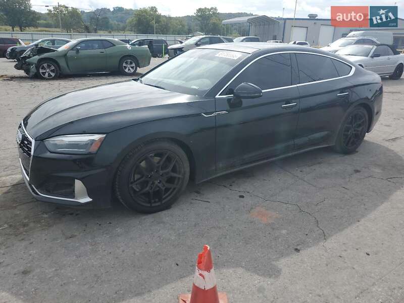 Лифтбек Audi A5 2021 в 