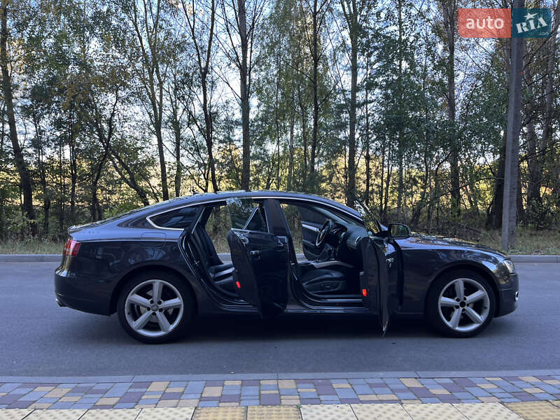 Купе Audi A5 2009 в Чернігові