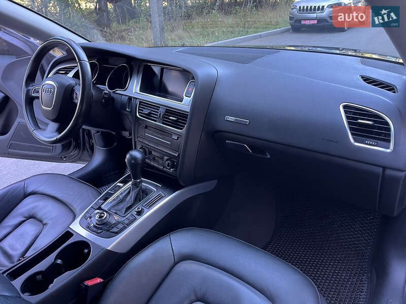 Купе Audi A5 2009 в Чернігові