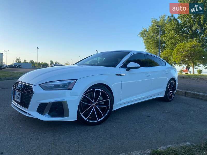 Лифтбек Audi A5 2020 в Львове