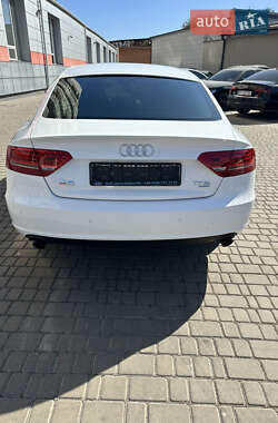 Купе Audi A5 2010 в 