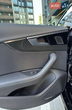 Ліфтбек Audi A5 2022 в 