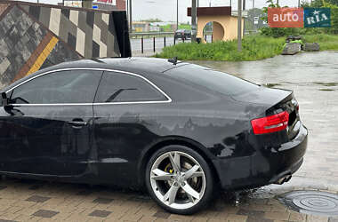 Купе Audi A5 2009 в 