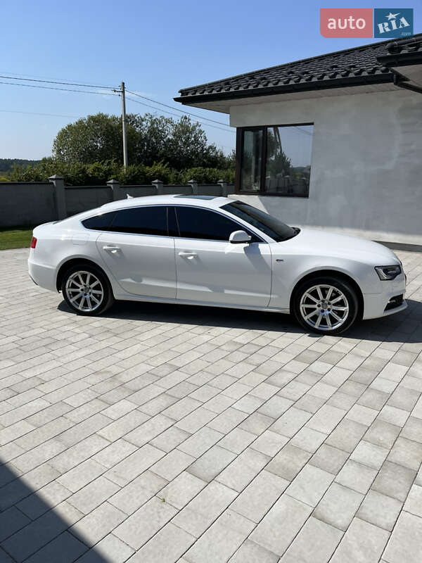 Купе Audi A5 2014 в Новояворовске