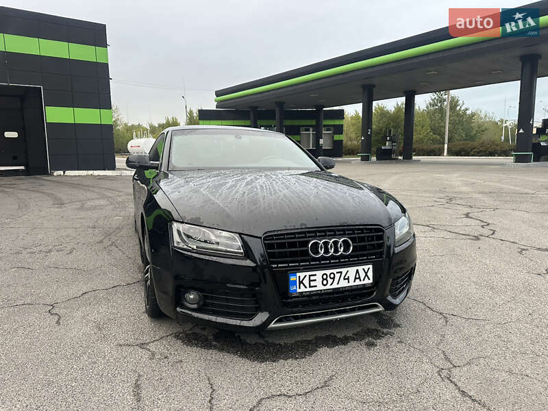 Купе Audi A5 2010 в Днепре