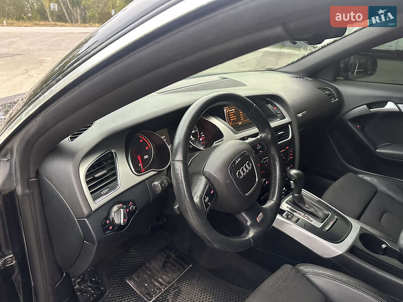 Купе Audi A5 2010 в Днепре