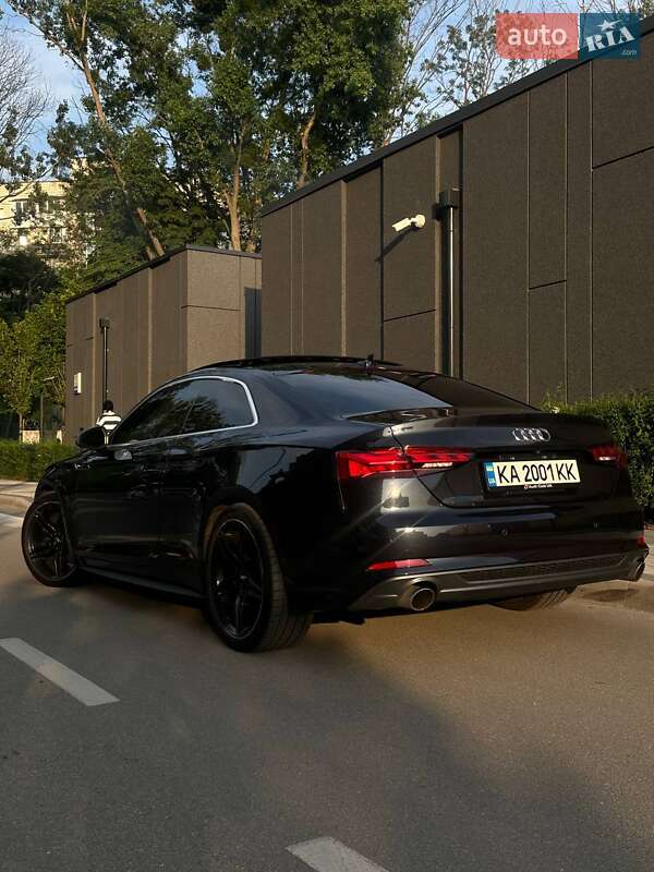 Купе Audi A5 2017 в Киеве