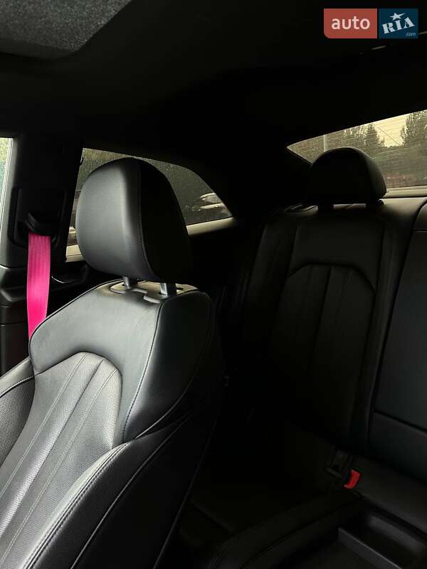 Купе Audi A5 2017 в Киеве