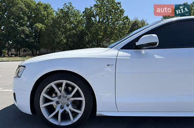 Купе Audi A5 2011 в 
