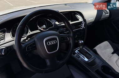 Купе Audi A5 2011 в 