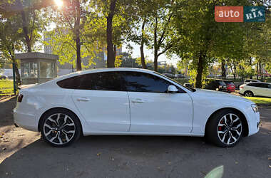 Купе Audi A5 2010 в 