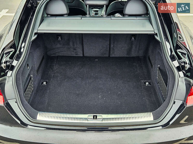 Купе Audi A5 2019 в Киеве