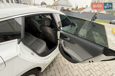 Ліфтбек Audi A5 2020 в 