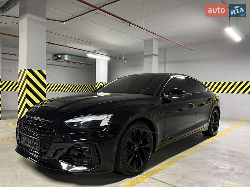Лифтбек Audi A5 2022 в Одессе