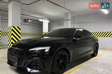 Лифтбек Audi A5 2022 в 