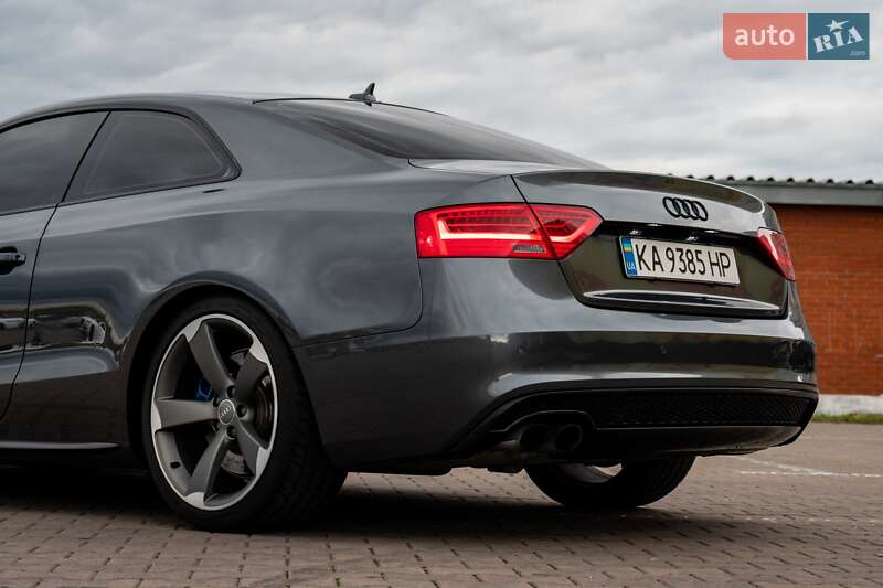 Купе Audi A5 2014 в Києві