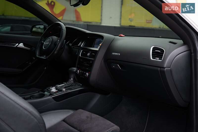 Купе Audi A5 2014 в Києві