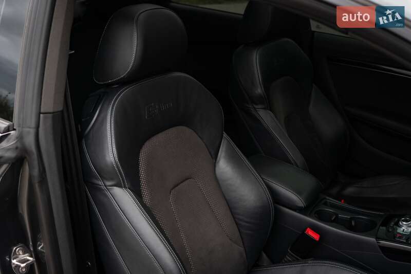 Купе Audi A5 2014 в Києві