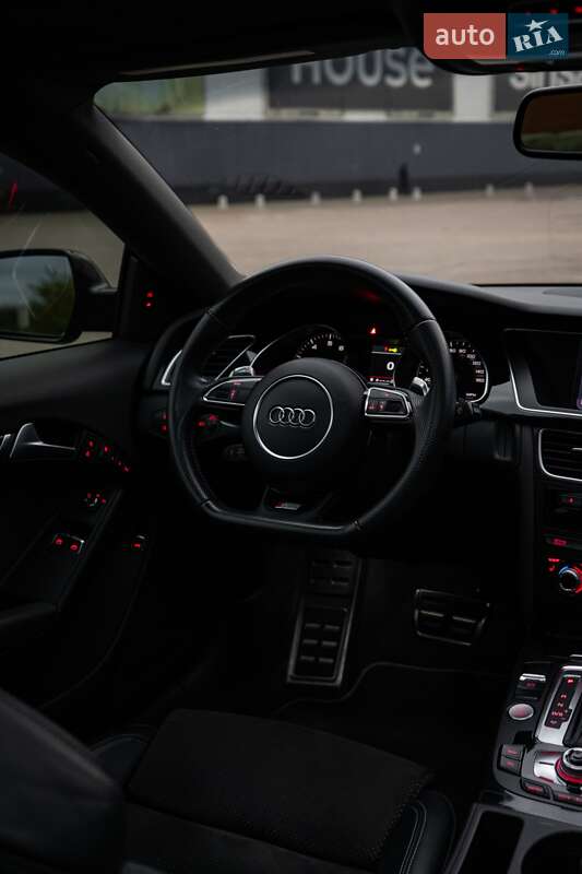Купе Audi A5 2014 в Києві