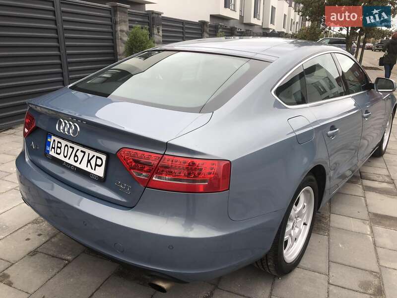 Купе Audi A5 2009 в Петропавловской Борщаговке