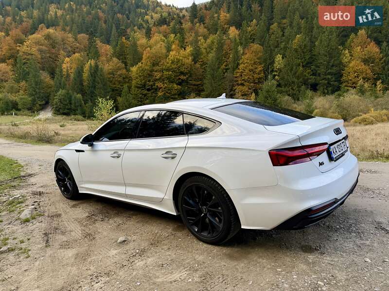 Лифтбек Audi A5 2020 в Киеве