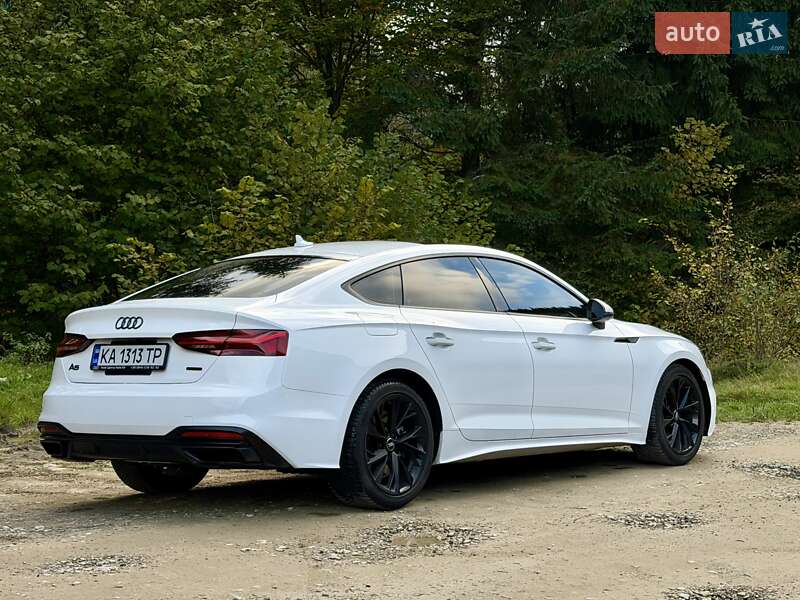 Ліфтбек Audi A5 2020 в 