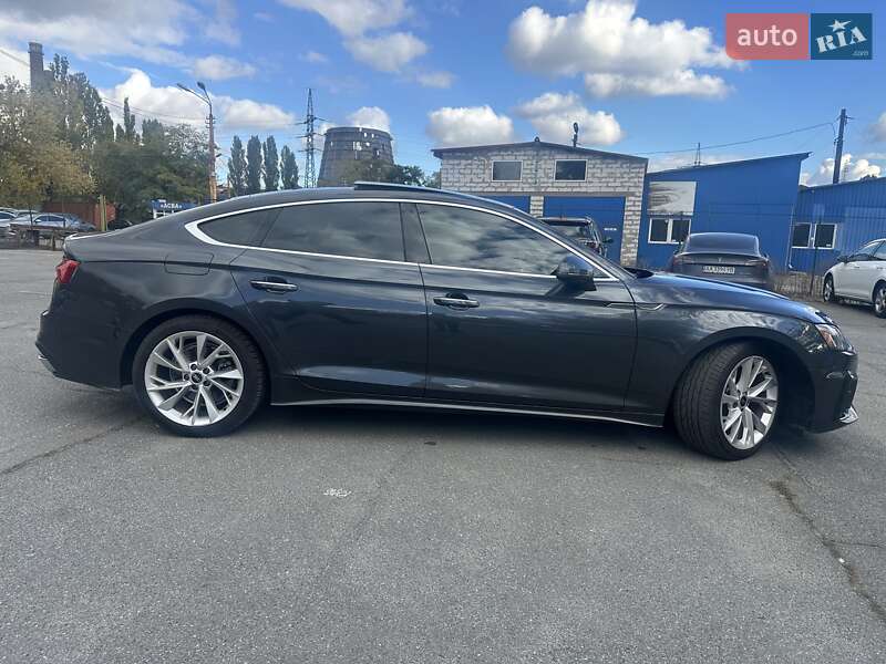 Лифтбек Audi A5 2021 в Киеве