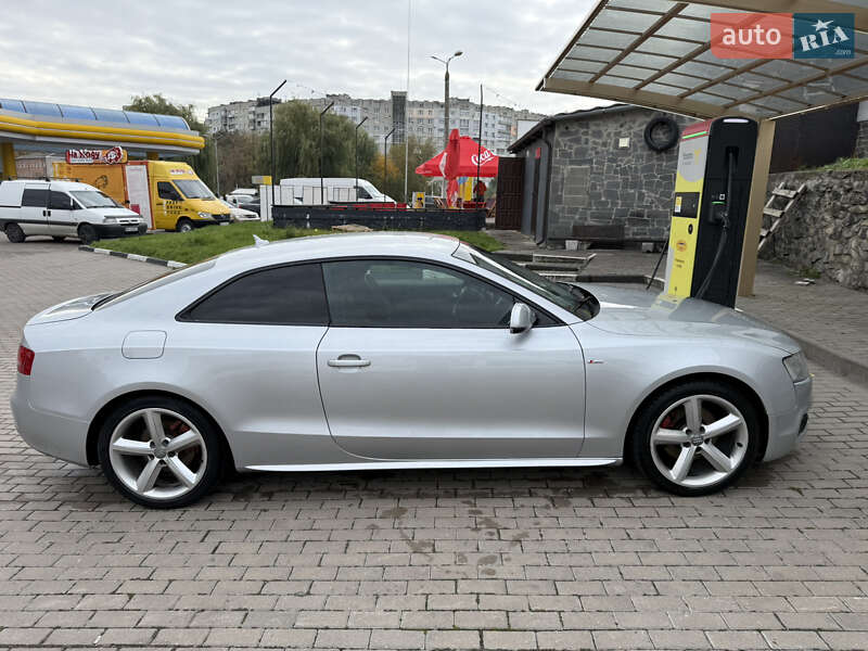 Купе Audi A5 2011 в Ровно