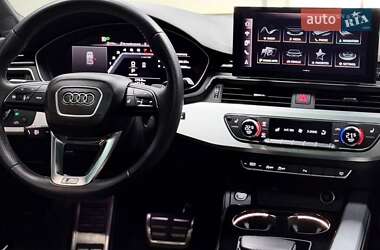 Купе Audi A5 2022 в 