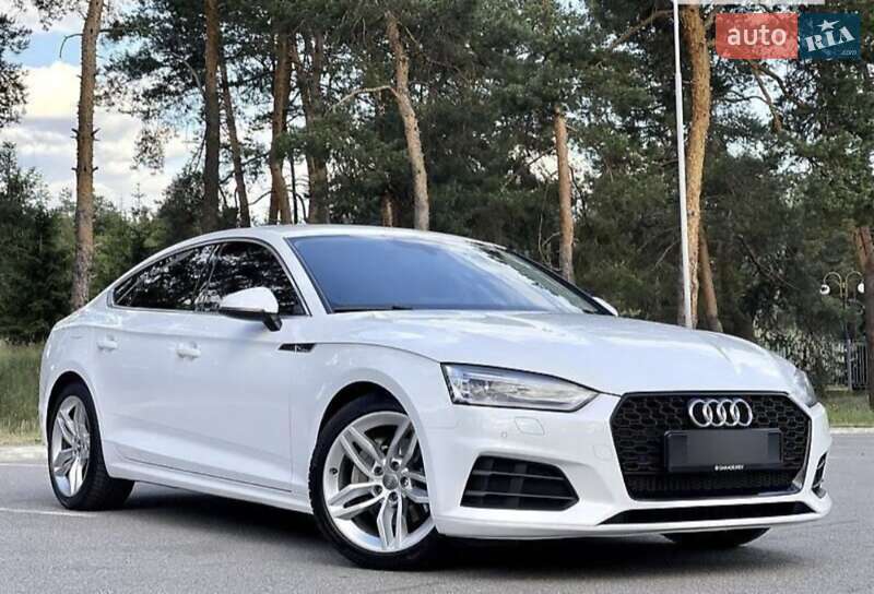 Купе Audi A5 2017 в Киеве
