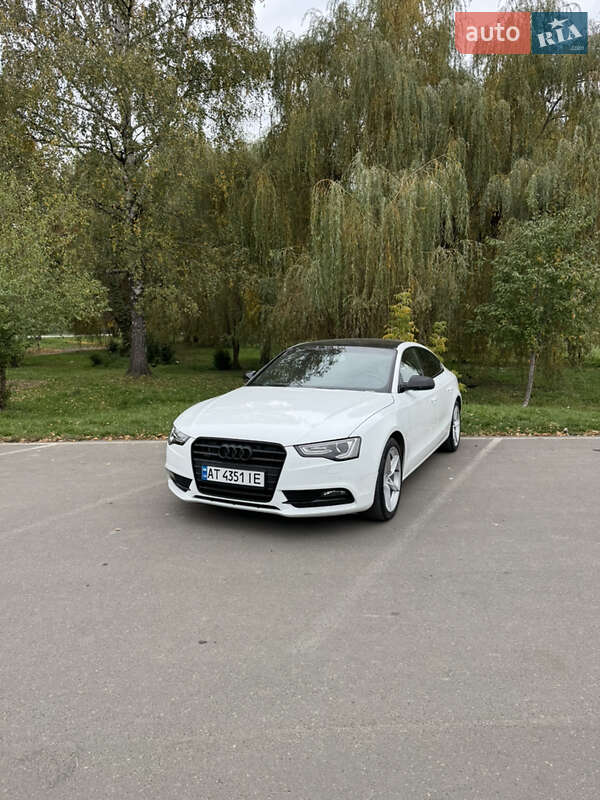 Купе Audi A5 2012 в Ивано-Франковске