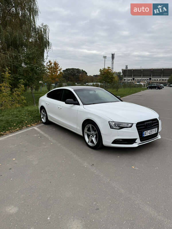 Купе Audi A5 2012 в Ивано-Франковске