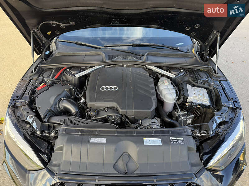 Купе Audi A5 2022 в Львові