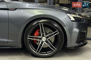 Купе Audi A5 2016 в  фото 5 Купе Audi A5 2016 в