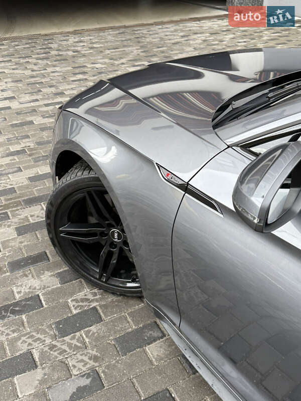 Купе Audi A5 2017 в Дніпрі