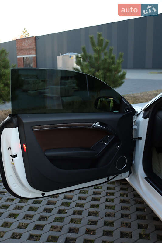 Купе Audi A5 2013 в Хмельницькому фото 13 Купе Audi A5 2013 в Хмельницькому