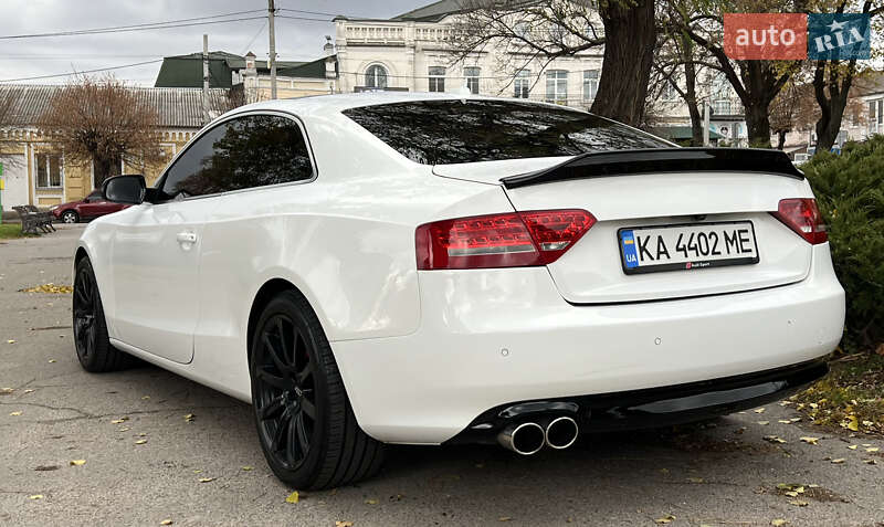 Купе Audi A5 2011 в Белой Церкви