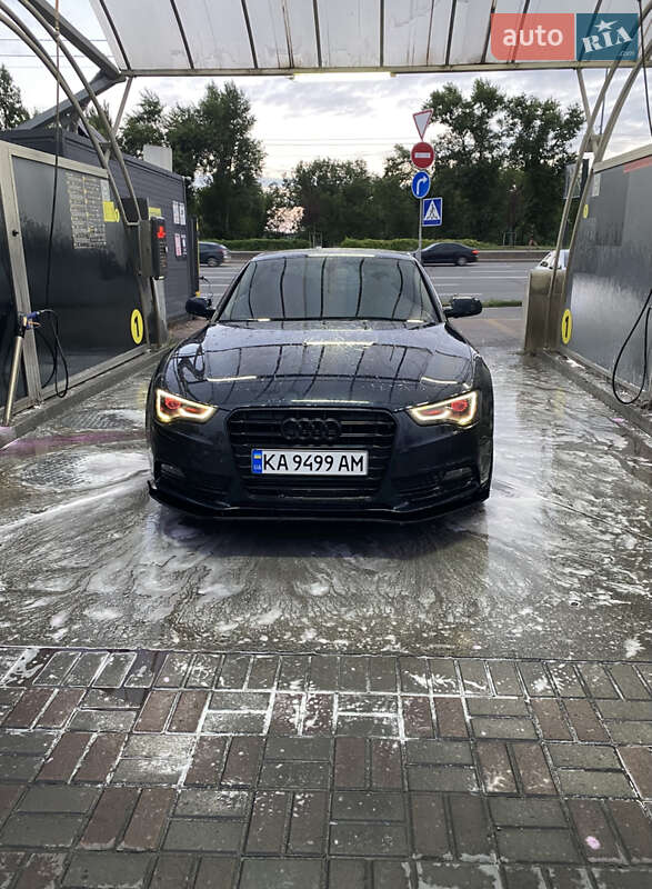 Купе Audi A5 2012 в Киеве