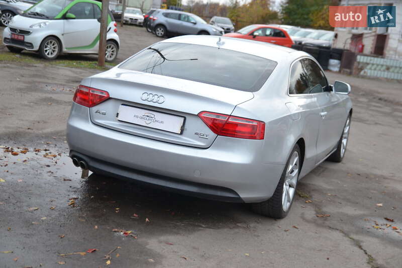 Купе Audi A5 2011 в Луцке
